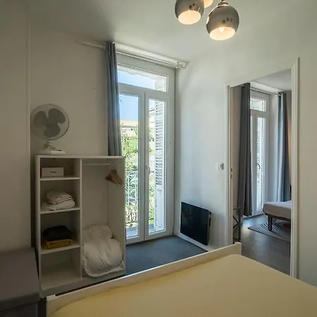 Le Vintage - - Proche Sanctuaire